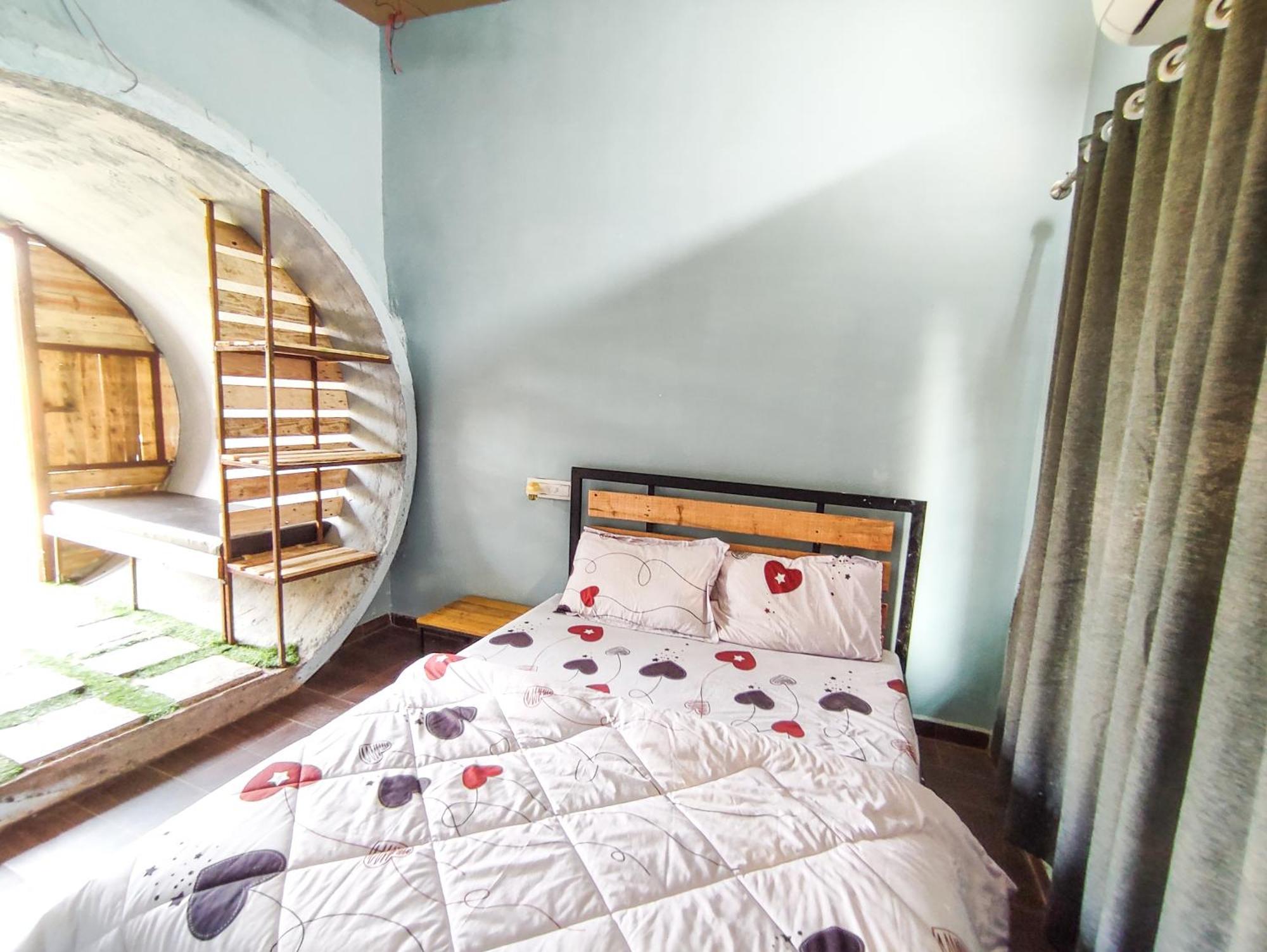 Van Vagdo Resort Rajpipla 외부 사진